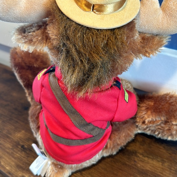 Canadian Mounted Police Canada RCMP Souvenir Moose Soft Toy Sergeant Bullmoose - Picture 7 of 9
